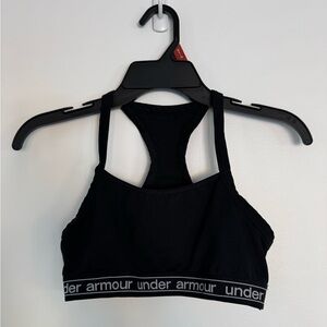 Under Armour Medium Black Lightweight Sports Bra